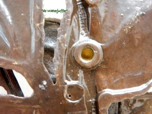 012* Bronzen roos 5 knoppen - Afbeelding 2